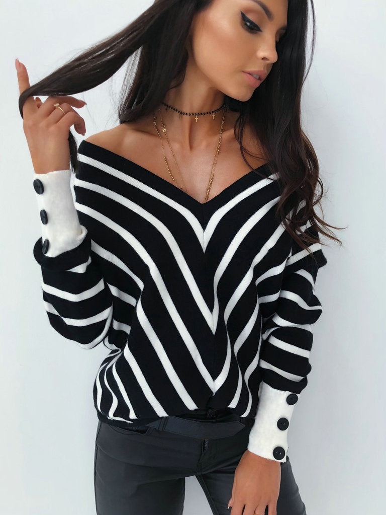 Striped V-neck strapless long sleeves